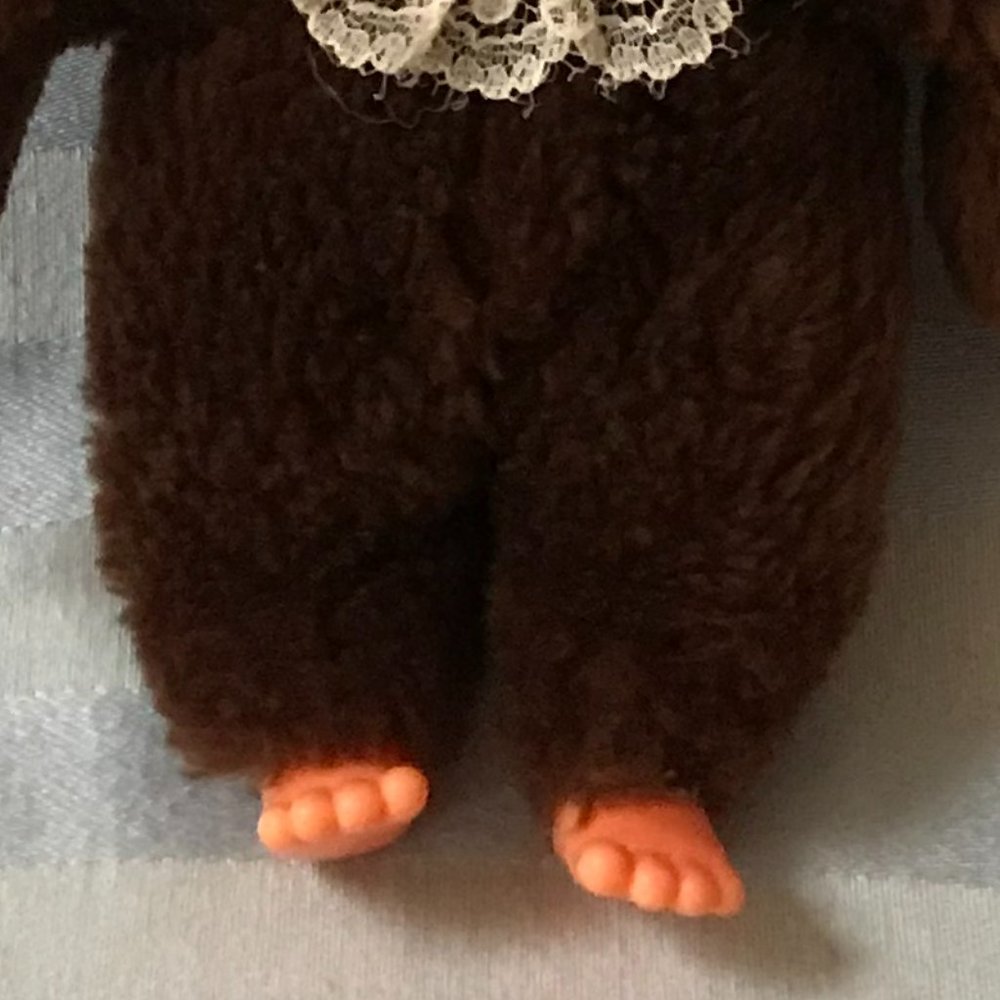 Collectible Vintage Blue-eyed 8" Freckled Monchhichi Plush Monkey with N… - Picture 6 of 11